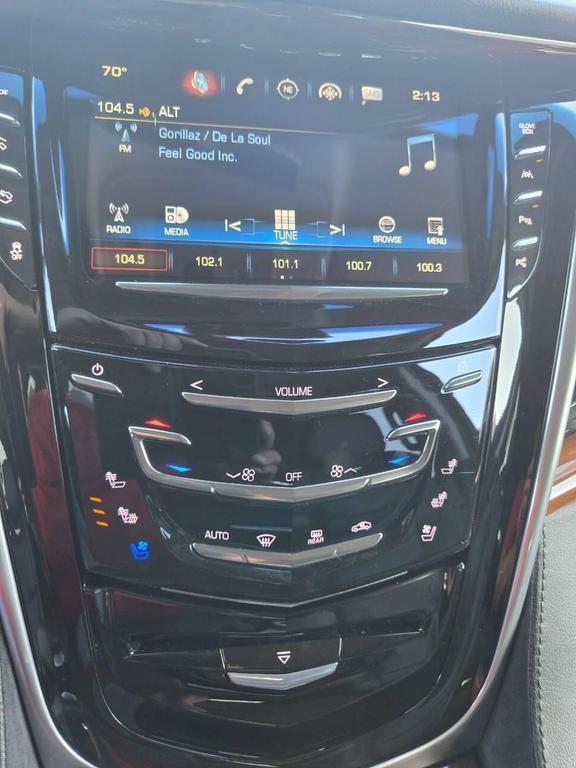 used 2019 Cadillac Escalade ESV car, priced at $34,500