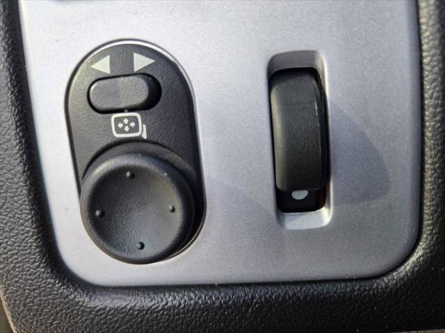 used 2007 Chevrolet Equinox car, priced at $7,998