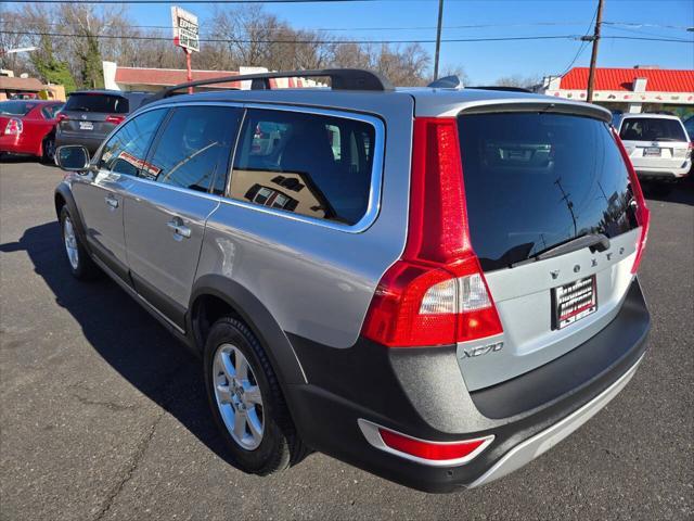 used 2013 Volvo XC70 car, priced at $11,998