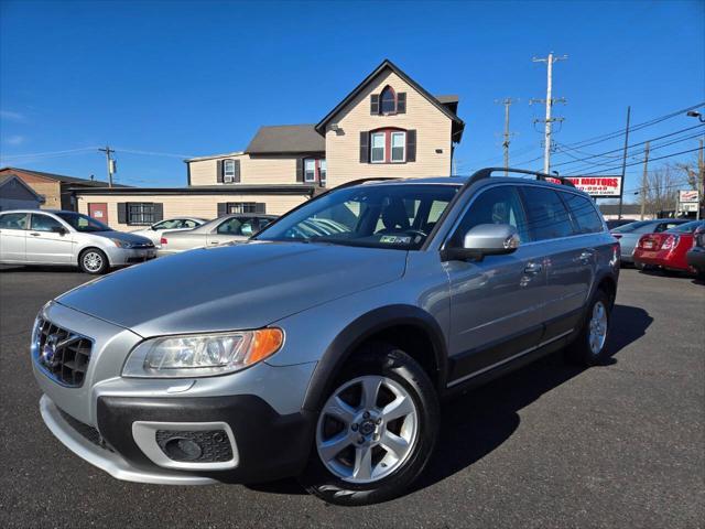 used 2013 Volvo XC70 car, priced at $11,998