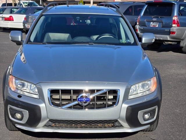 used 2013 Volvo XC70 car, priced at $11,998