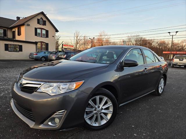 used 2013 Toyota Camry Hybrid car, priced at $13,998