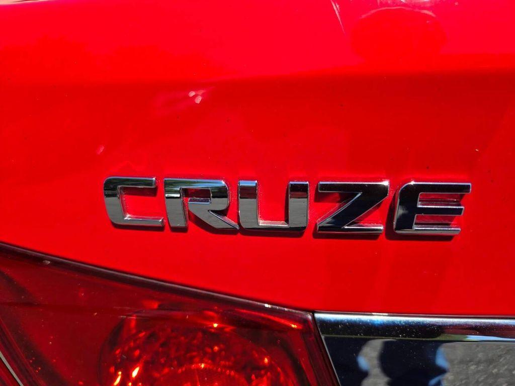 used 2015 Chevrolet Cruze car, priced at $9,998