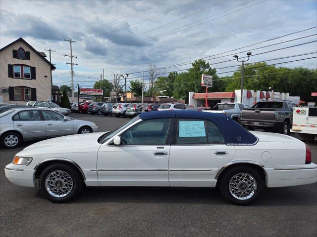 used 2000 Mercury Grand Marquis car, priced at $6,998