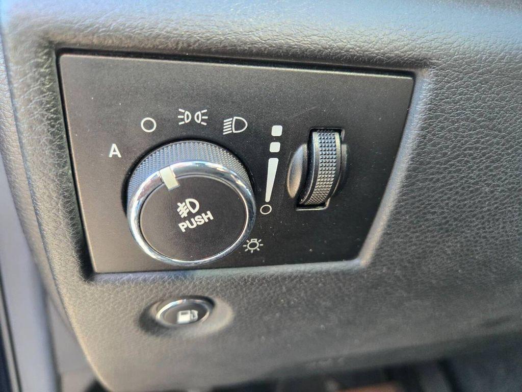 used 2014 Jeep Grand Cherokee car, priced at $12,998