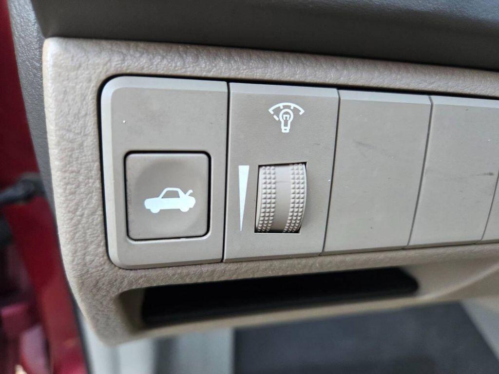 used 2007 Kia Spectra car, priced at $4,998