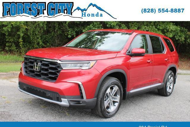 new 2025 Honda Pilot car, priced at $45,050