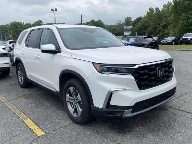 used 2025 Honda Pilot car, priced at $48,150