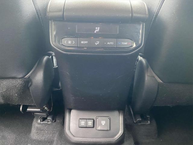 used 2021 Toyota Highlander car, priced at $33,313