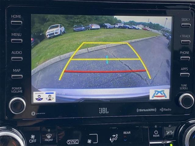 used 2021 Toyota Highlander car, priced at $33,313