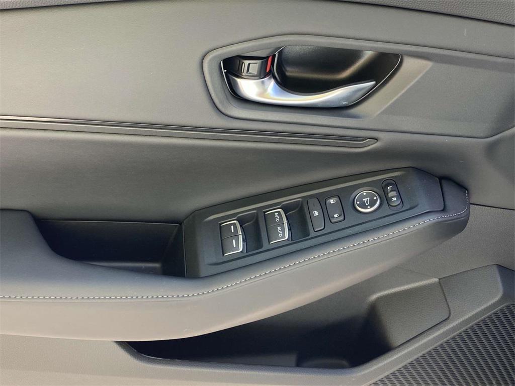 new 2025 Honda Accord Hybrid car, priced at $35,260