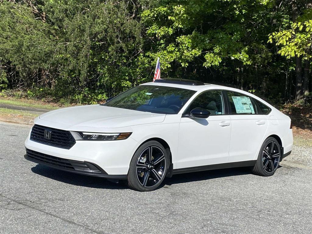 new 2025 Honda Accord Hybrid car, priced at $35,260