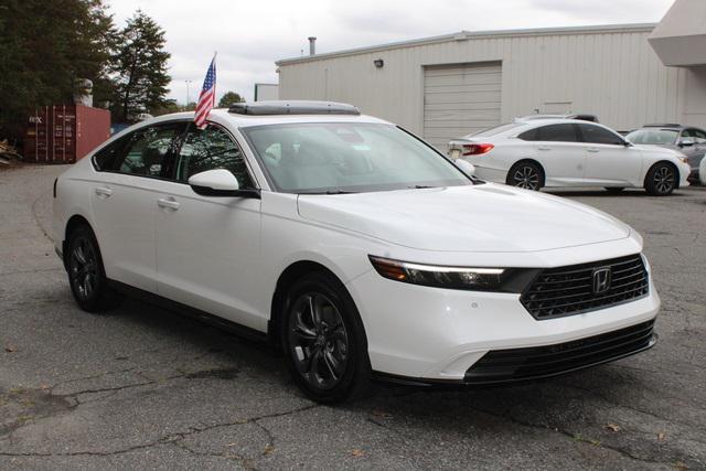 new 2025 Honda Accord Hybrid car, priced at $36,490