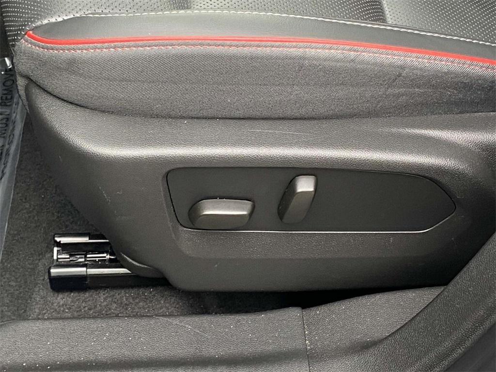 used 2023 Buick Envision car, priced at $29,013