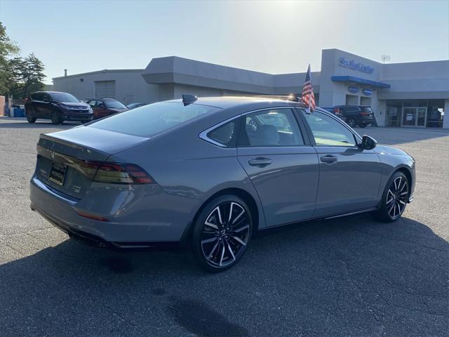 new 2025 Honda Accord Hybrid car, priced at $40,905