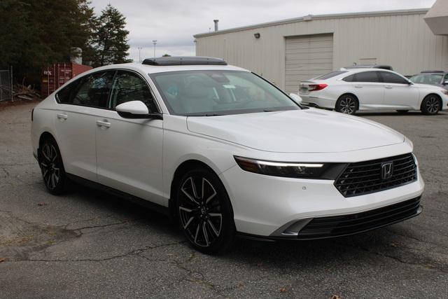 new 2025 Honda Accord Hybrid car, priced at $40,850