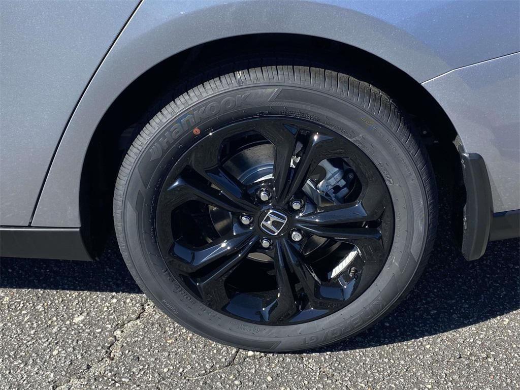 new 2025 Honda Accord car, priced at $31,755