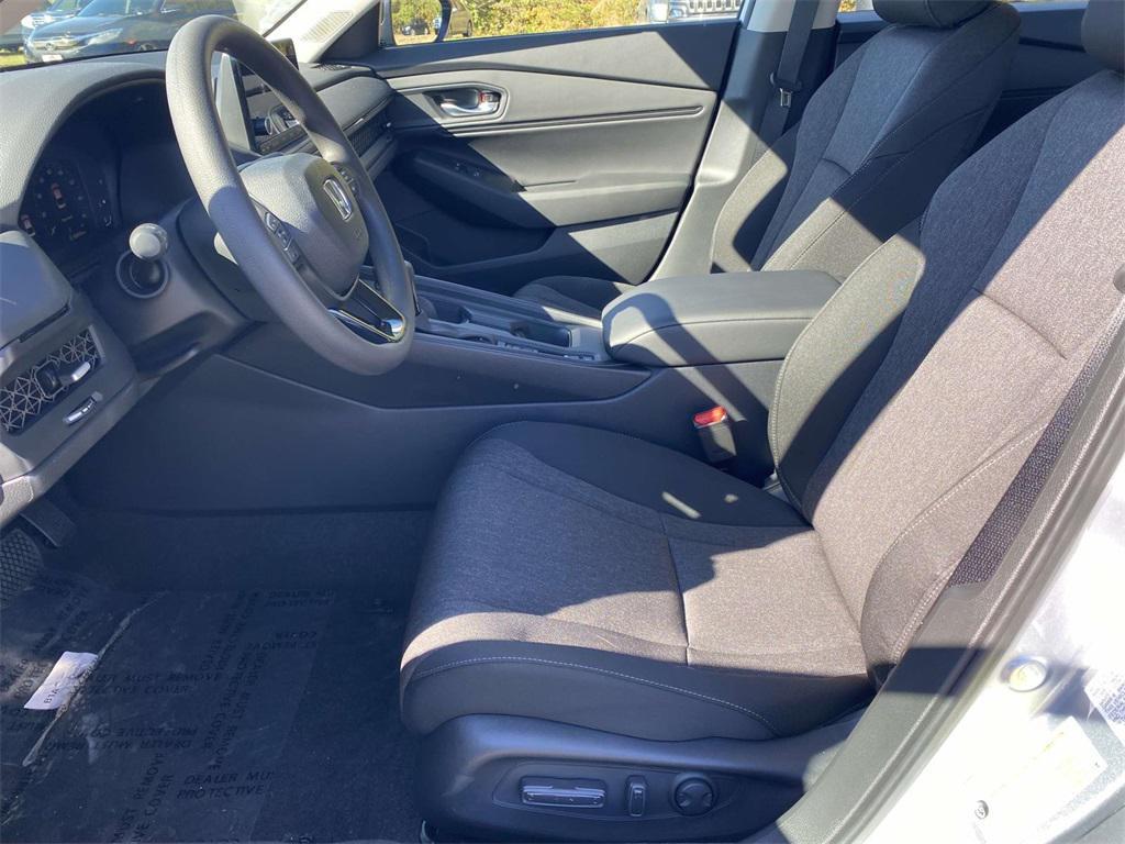 new 2025 Honda Accord car, priced at $31,755