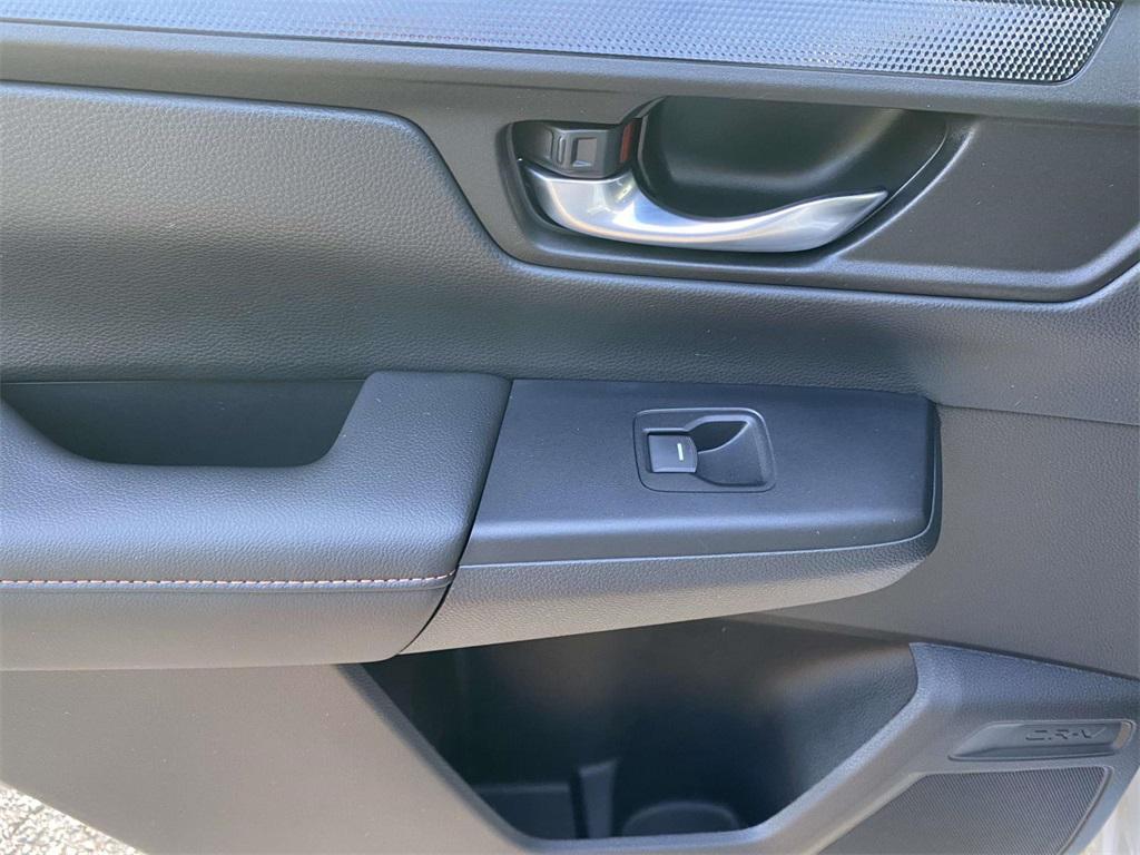 used 2025 Honda CR-V Hybrid car, priced at $37,837