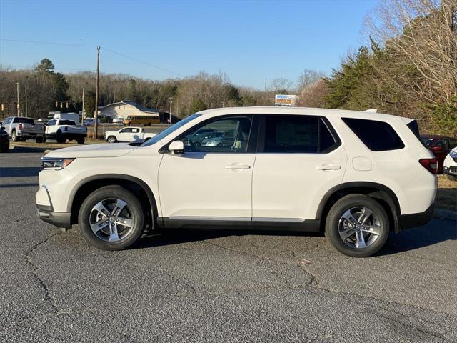 new 2025 Honda Pilot car, priced at $45,405