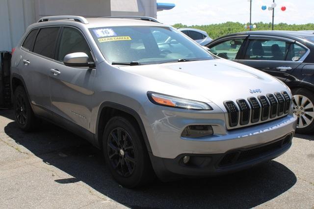 used 2016 Jeep Cherokee car, priced at $11,989