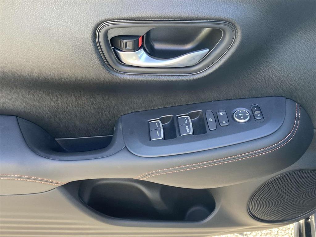 new 2025 Honda HR-V car, priced at $30,850