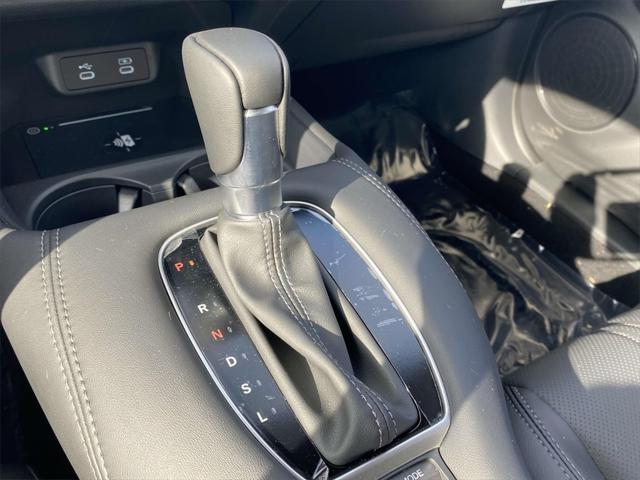 new 2026 Honda HR-V car, priced at $31,445