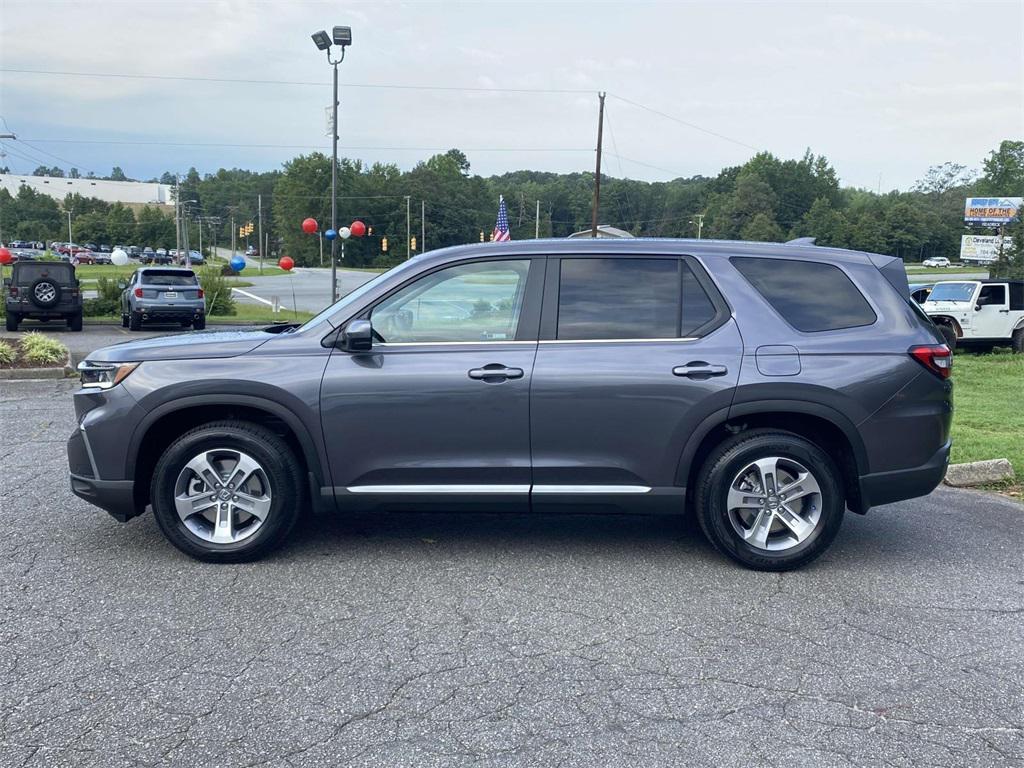 new 2025 Honda Pilot car, priced at $45,725