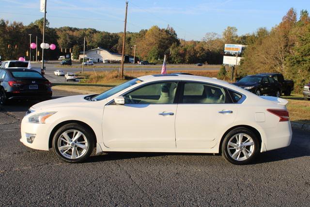 used 2013 Nissan Altima car, priced at $10,987