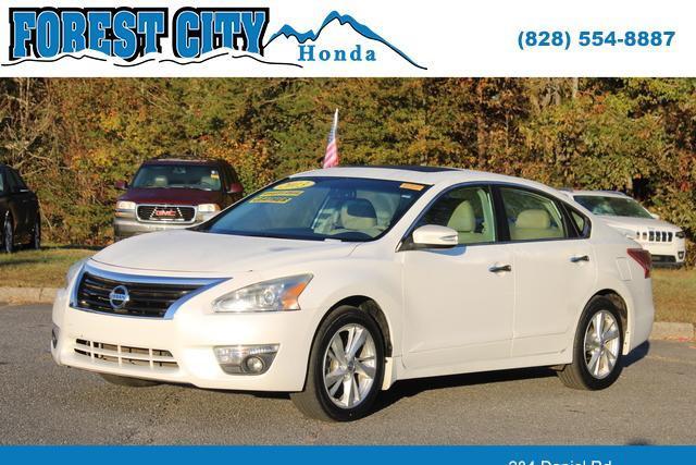 used 2013 Nissan Altima car, priced at $10,987