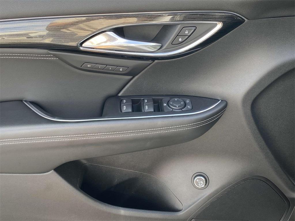 used 2023 Buick Envision car, priced at $28,359