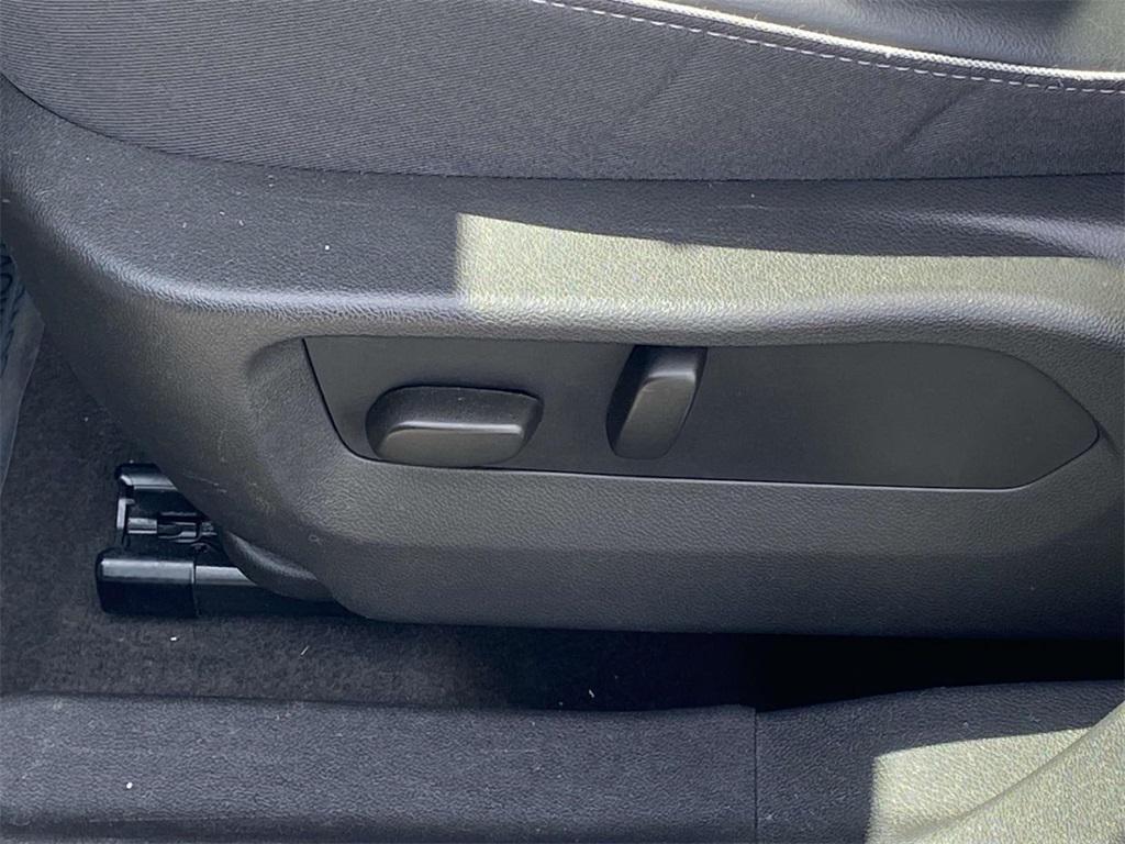 used 2023 Buick Envision car, priced at $28,359