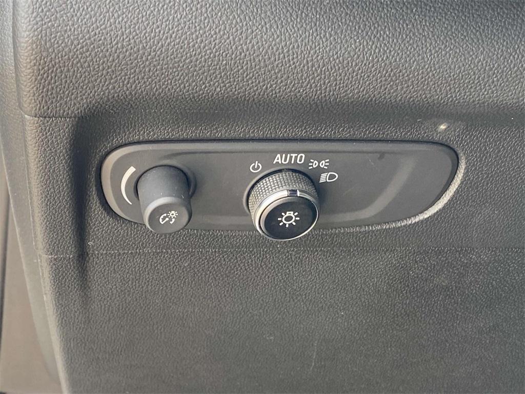 used 2023 Buick Envision car, priced at $28,359