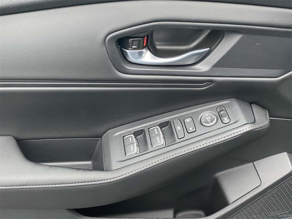 new 2025 Honda Accord Hybrid car, priced at $34,805