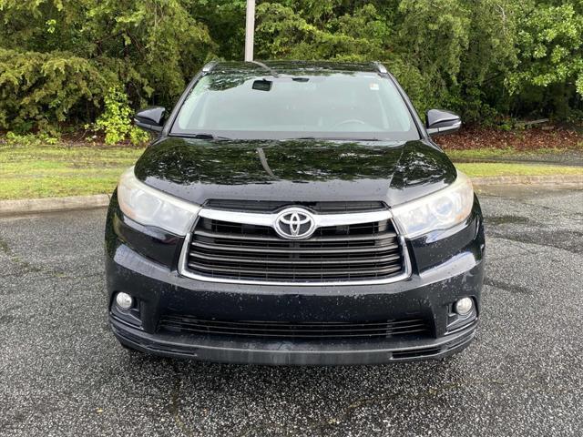 used 2015 Toyota Highlander car, priced at $15,119