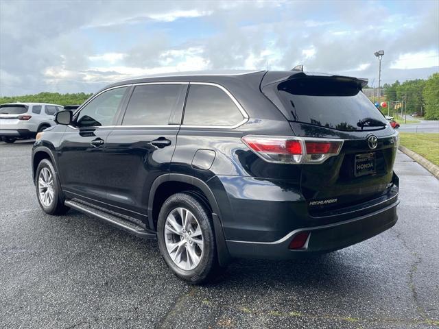 used 2015 Toyota Highlander car, priced at $15,119