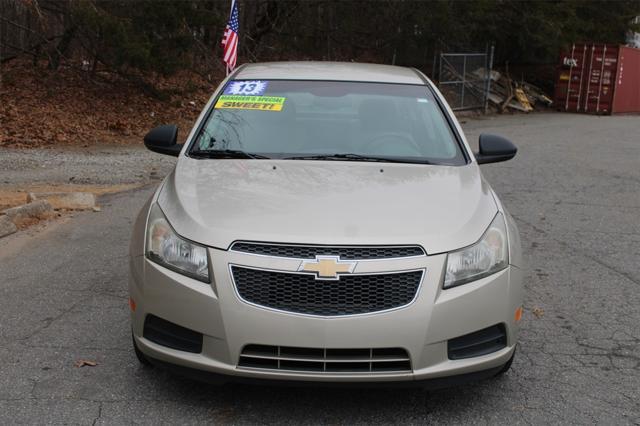 used 2013 Chevrolet Cruze car, priced at $7,575