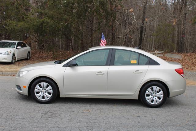 used 2013 Chevrolet Cruze car, priced at $7,575