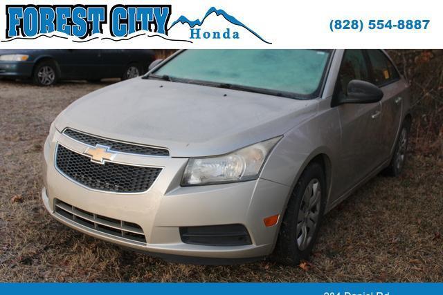 used 2013 Chevrolet Cruze car, priced at $7,575