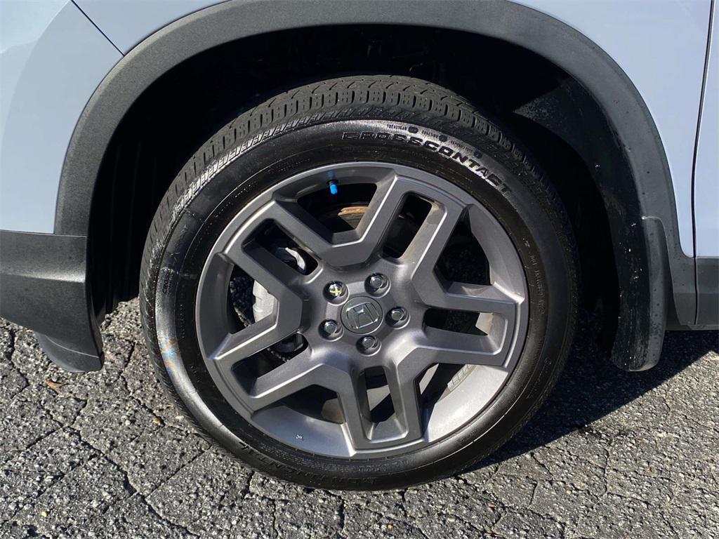 used 2022 Honda Passport car, priced at $33,406
