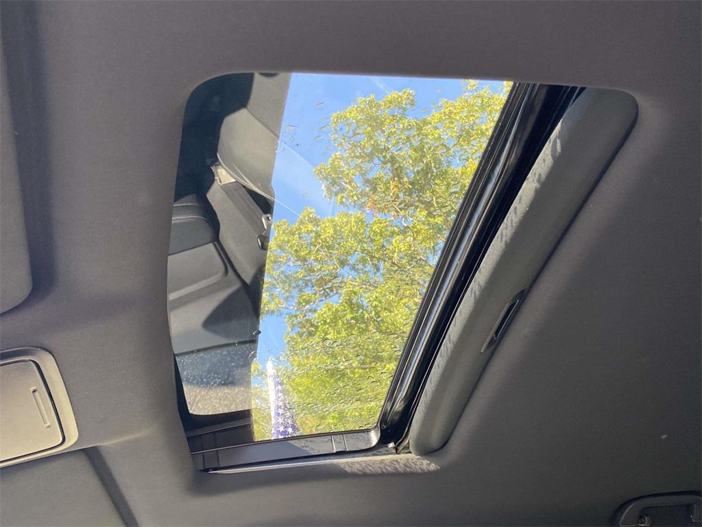 used 2022 Honda Passport car, priced at $33,406