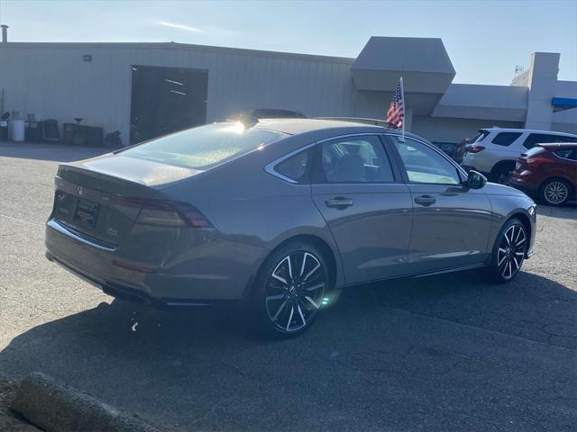 new 2025 Honda Accord Hybrid car, priced at $40,905