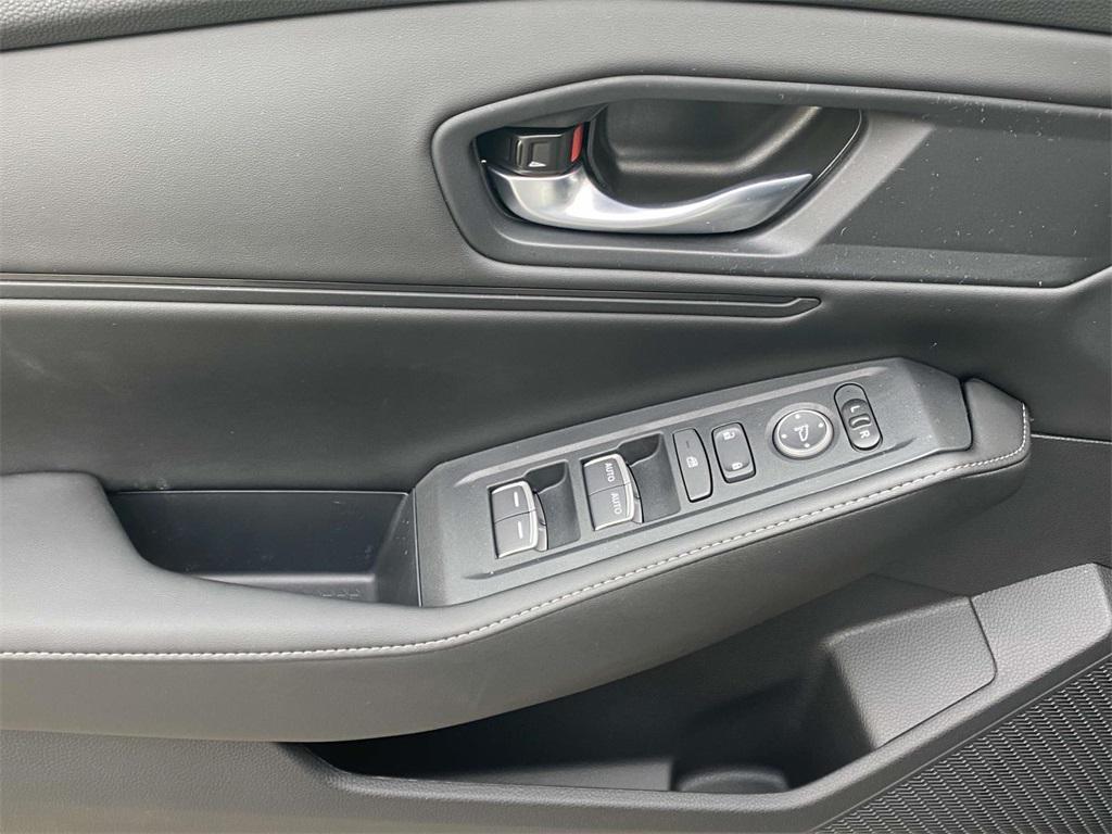 new 2025 Honda Accord Hybrid car, priced at $35,260