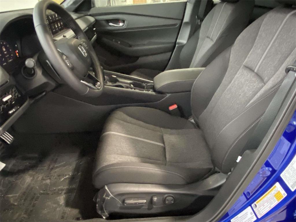 new 2025 Honda Accord Hybrid car, priced at $35,305