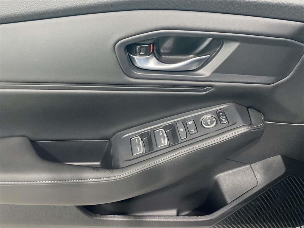 new 2025 Honda Accord Hybrid car, priced at $35,305