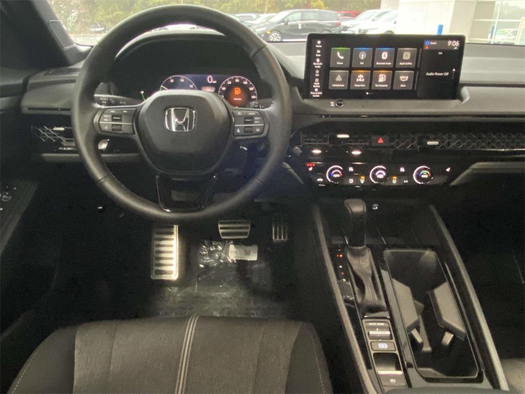 new 2025 Honda Accord Hybrid car, priced at $35,305