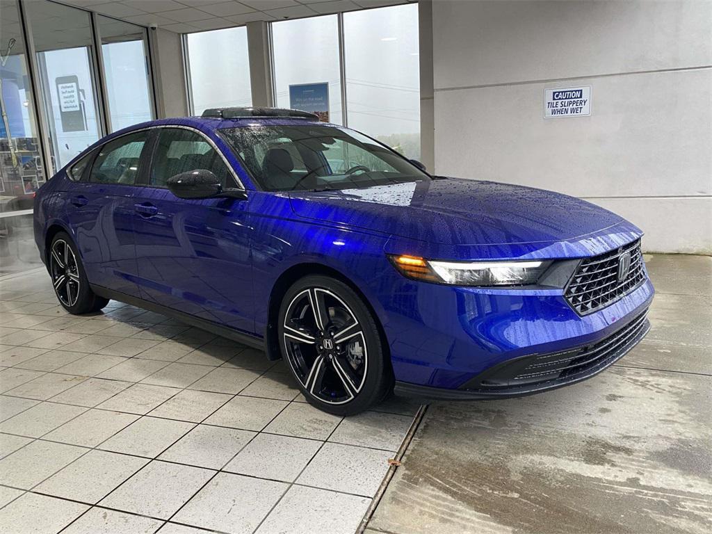 new 2025 Honda Accord Hybrid car, priced at $35,305