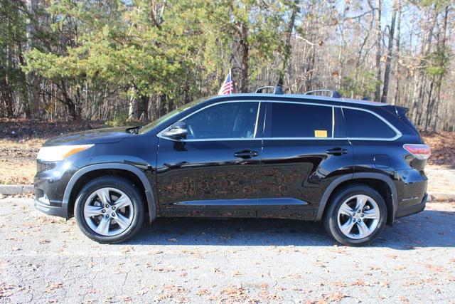 used 2015 Toyota Highlander car, priced at $23,400