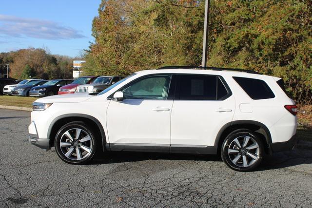 used 2023 Honda Pilot car, priced at $46,875