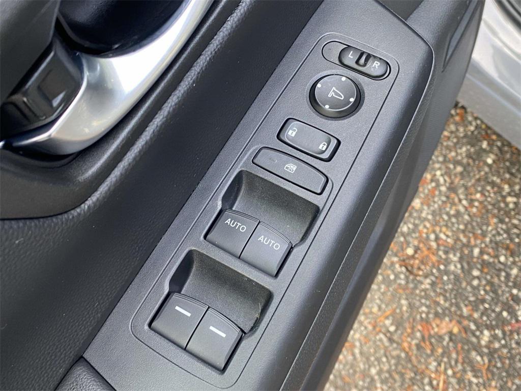 used 2023 Honda CR-V Hybrid car, priced at $33,948